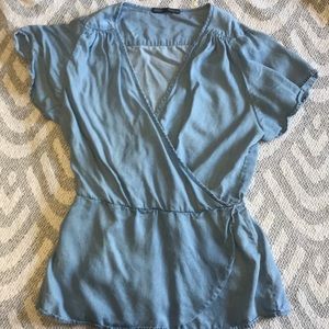 Short sleeve denim top